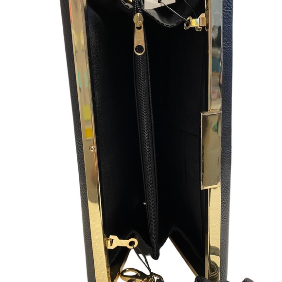 Disney Villians Loungefly Clutch bag - Picture 6 of 11